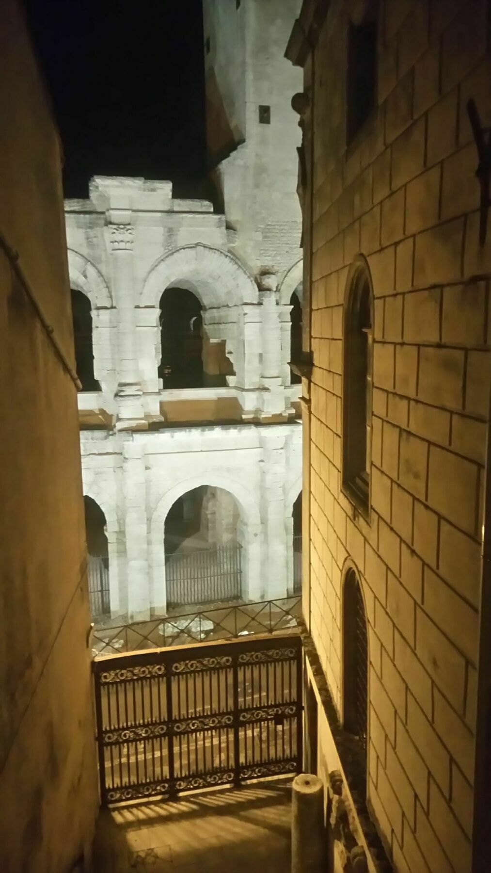 Palais De Luppe, Chambre D'Hotes Arles Luaran gambar
